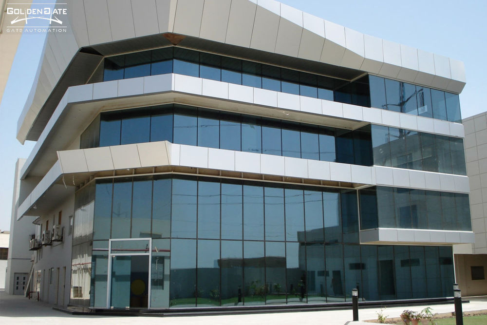 مزایای شیشه سکوریت