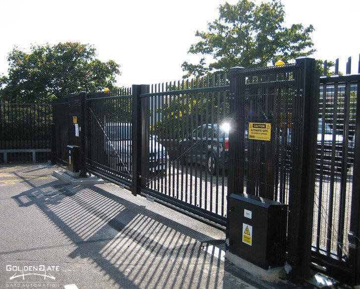 سیستم درب ریلی پارکینگ چگونه کار می کند؟