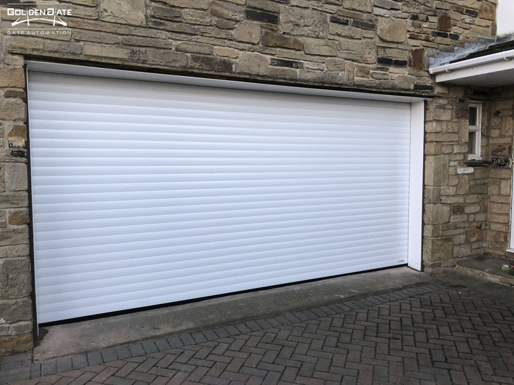 روغن کاری درب کرکره ای  