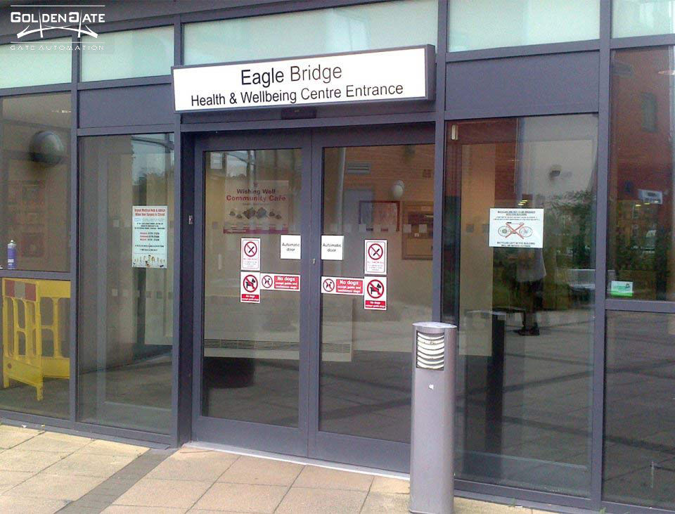 باز و بسته کردن درب اتوماتیک بدون برق