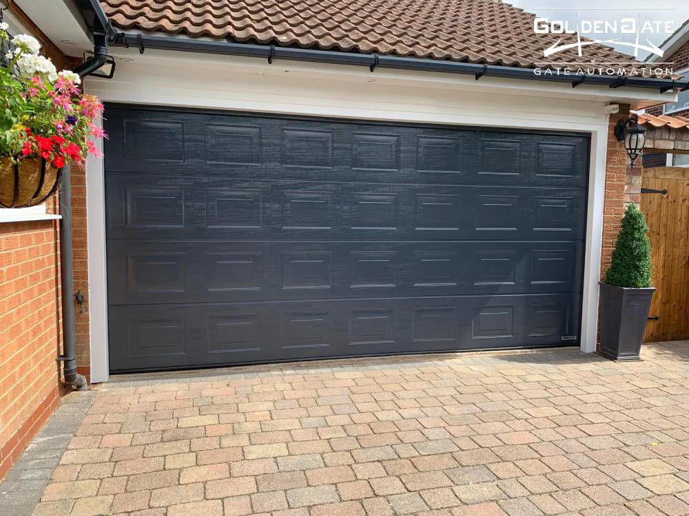 آیا بین جک درب اتوماتیک خارجی با ایرانی تفاوتی وجود دارد؟