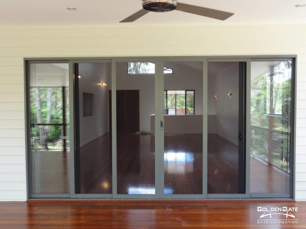 ابعاد استاندارد درب شیشه سکوریت