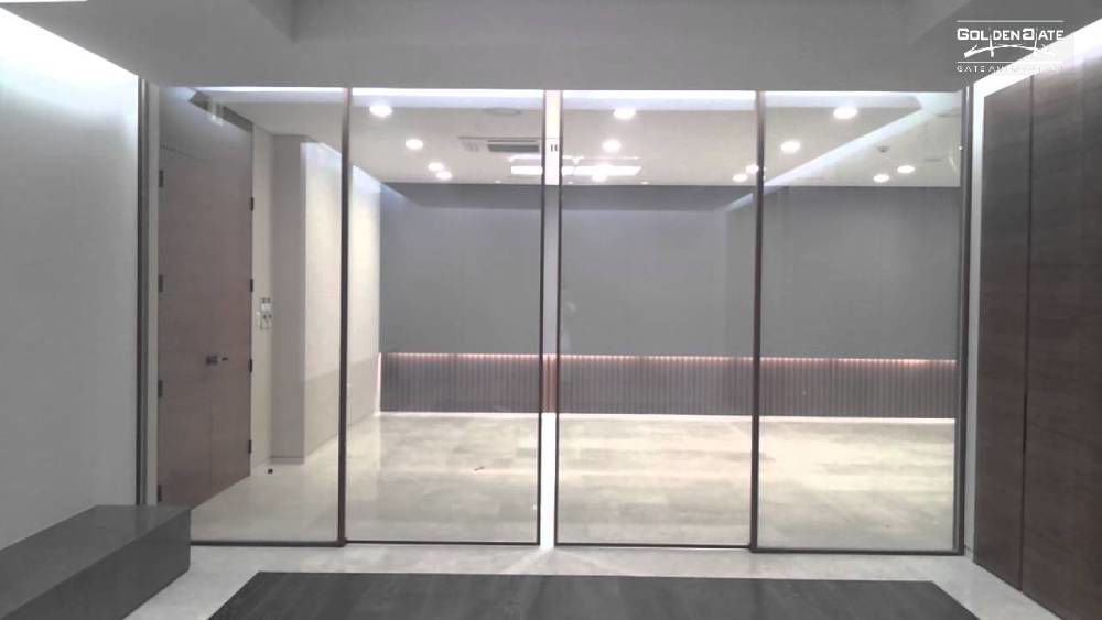 چالش های ساخت درب برقی لولایی