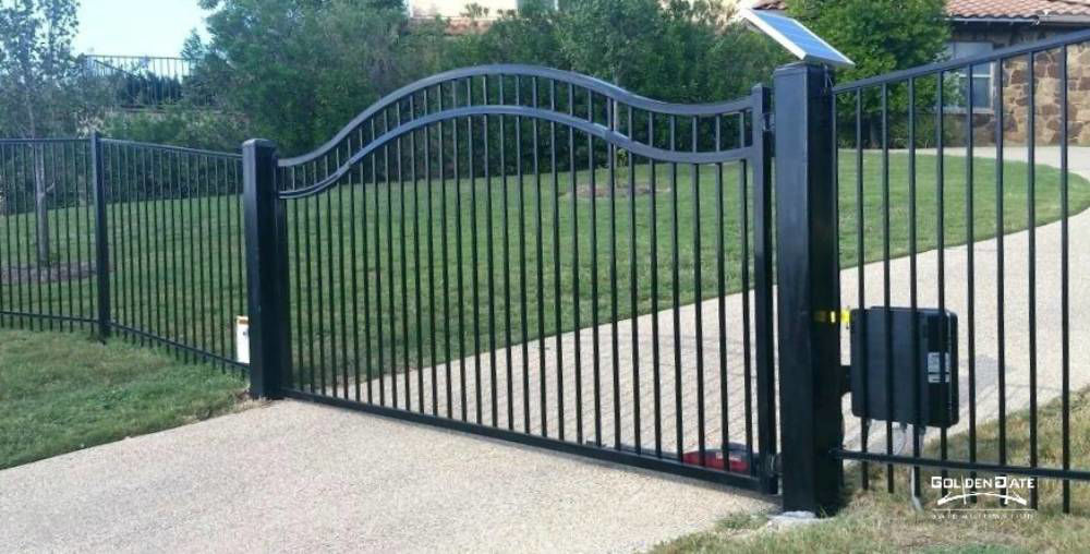 مواردی که باید در نصب جک برقی درب حیاط در نظر بگیرید.