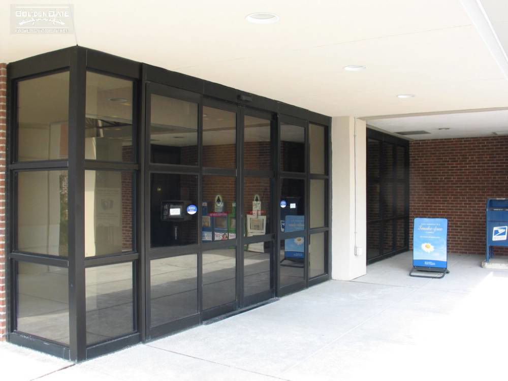 دلیل استفاده از شیشه دود بند